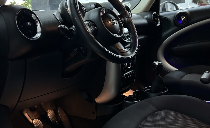 MINI COUNTRYMAN ONE