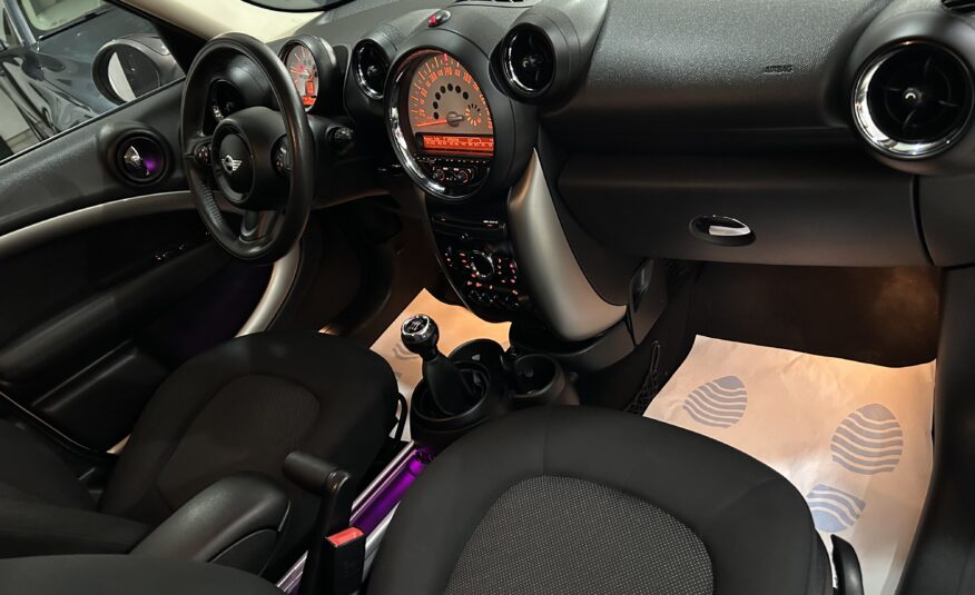 MINI COUNTRYMAN ONE