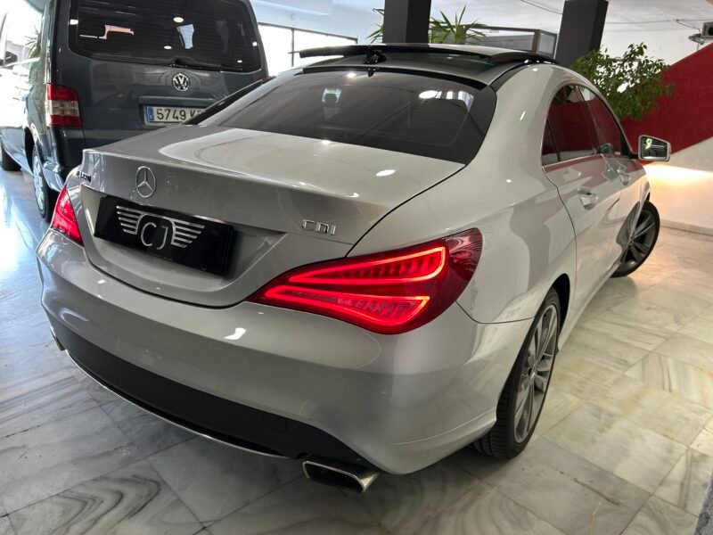 MERCEDES-BENZ CLA 220 CDI