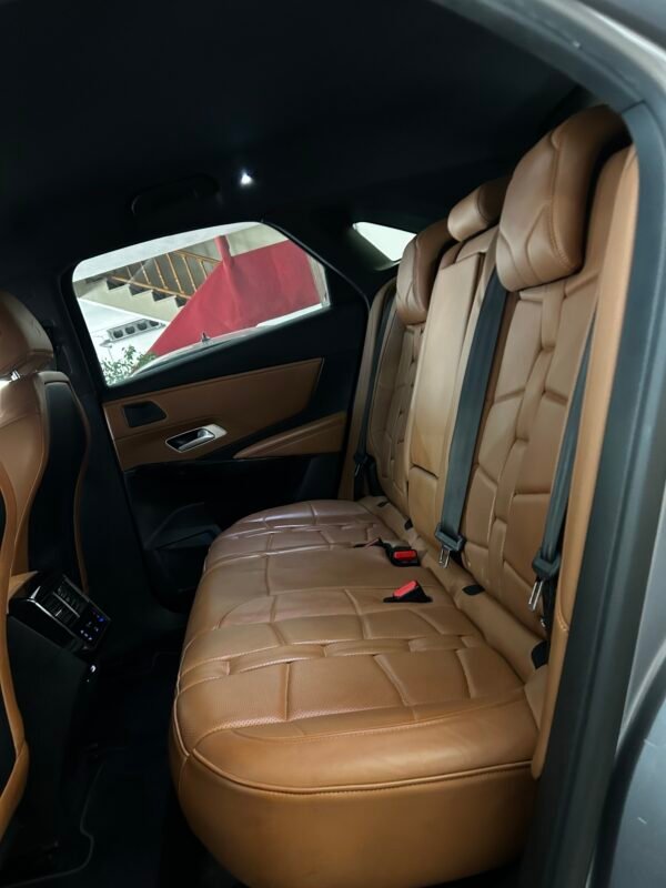 DS 7 CROSSBACK “OPERA”