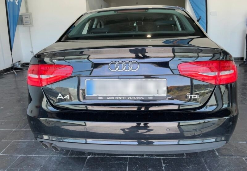 AUDI A4 –